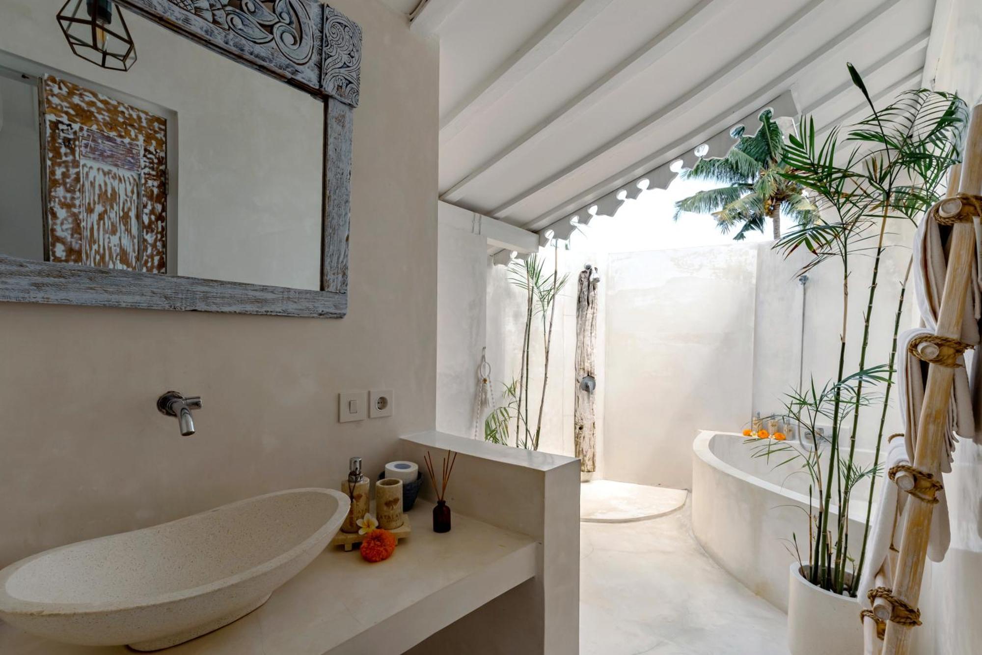 Atalaya Villas Nusa Penida - Adults Only Sakti Exterior photo